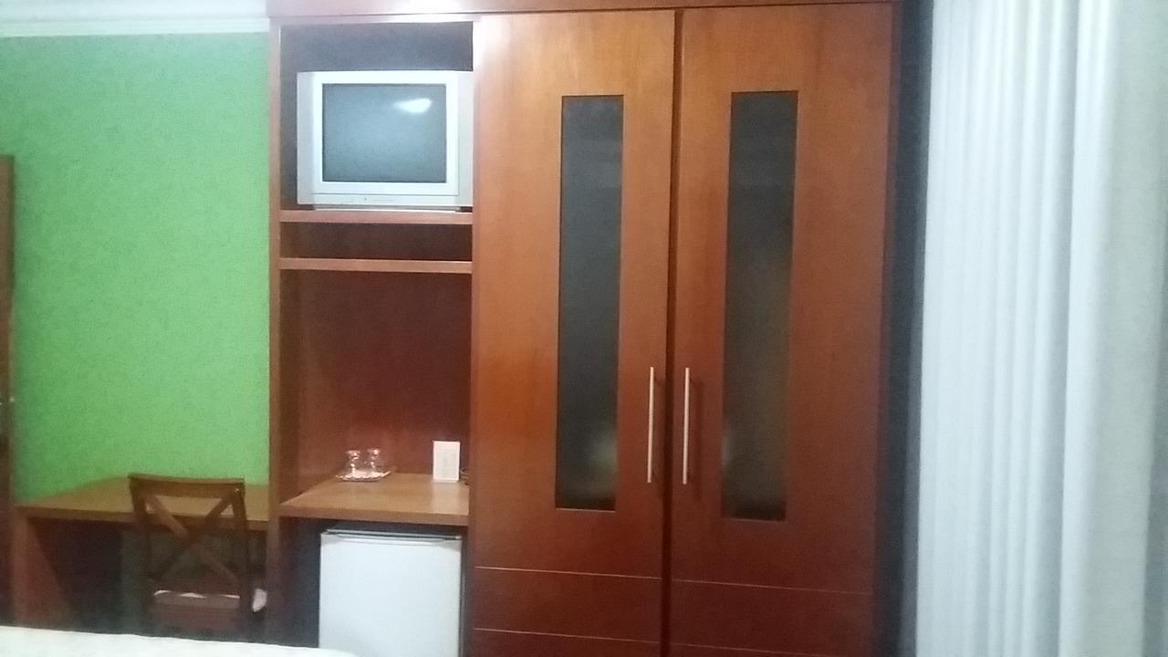Abdon Flat Hotel Passos Exterior photo